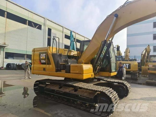 CAT 320 GC 大型油圧ショベル12t以上（パワーショベル・ユンボ）