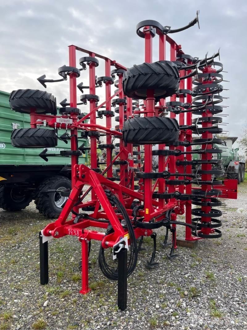 Horsch Finer 7 SL カルチベーター