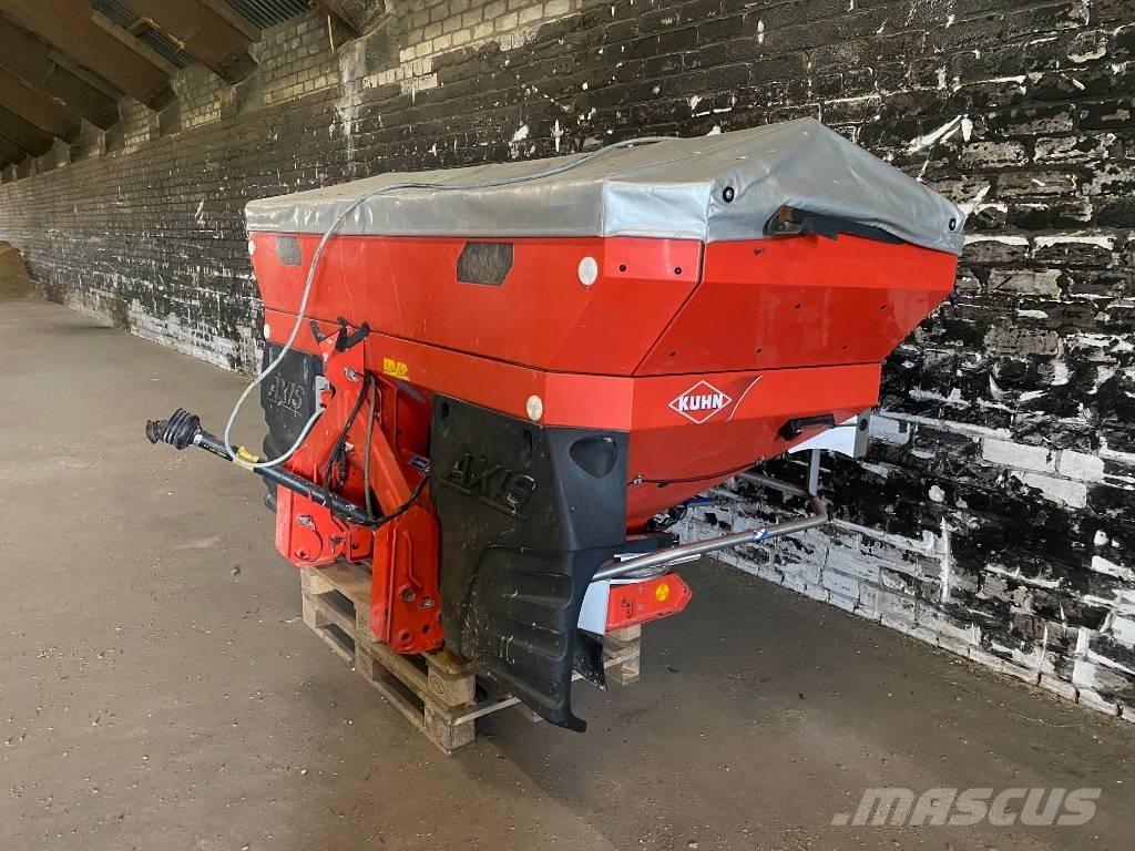 Kuhn AXIS 20.1W ミネラル散布機
