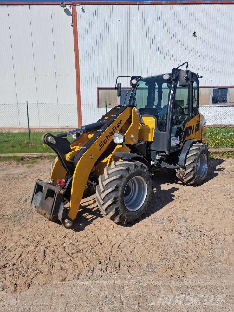 Schäffer 4670Z ホイールローダー・タイヤショベル