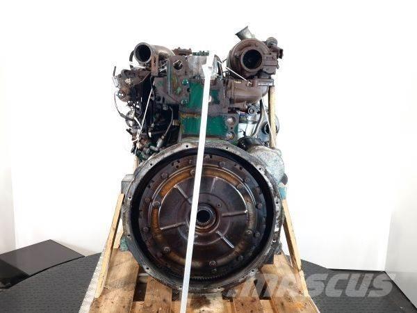 Cummins 6CTAA エンジン
