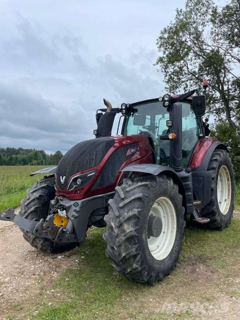 Valtra T 234 V トラクター