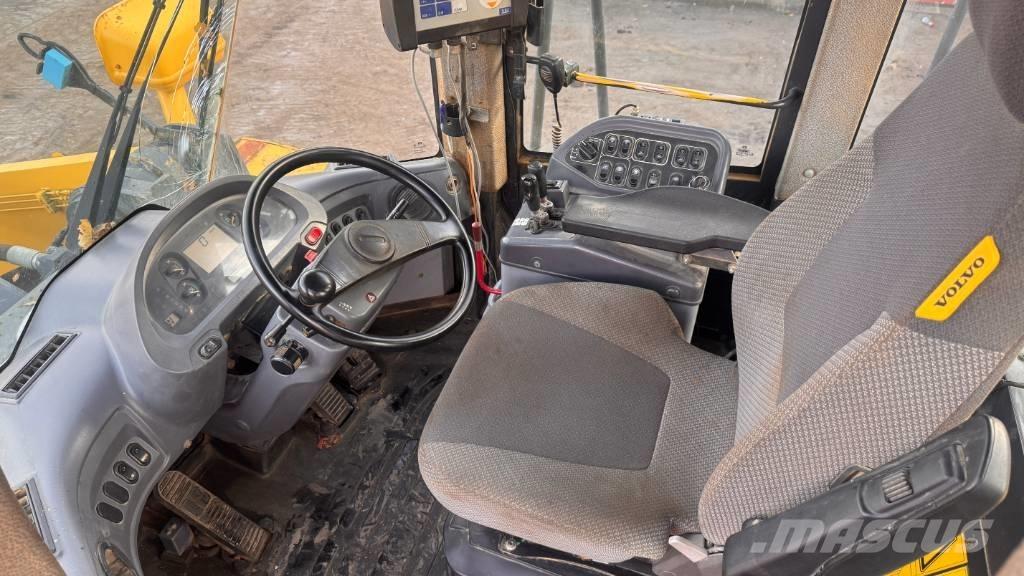 Komatsu WA 500-6 ホイールローダー・タイヤショベル