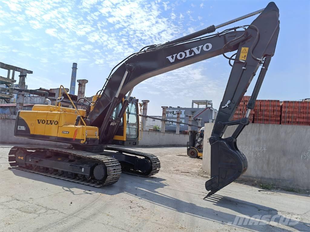 Volvo EC210B 大型油圧ショベル12t以上（パワーショベル・ユンボ）