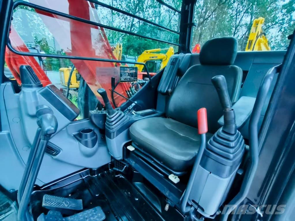 Hitachi ZX 70 ミニ油圧ショベル 7t以下（ミニユンボ・ミニディガー）