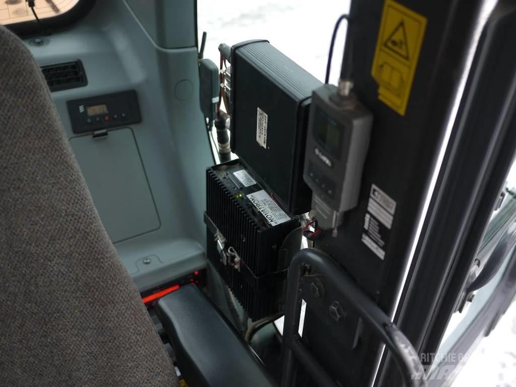 Doosan DX 225 LC 大型油圧ショベル12t以上（パワーショベル・ユンボ）