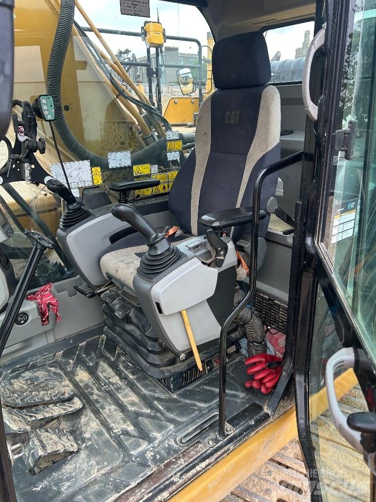 CAT 336F 大型油圧ショベル12t以上（パワーショベル・ユンボ）