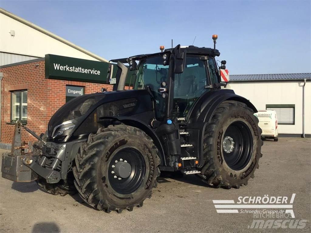 Valtra Q 305 トラクター