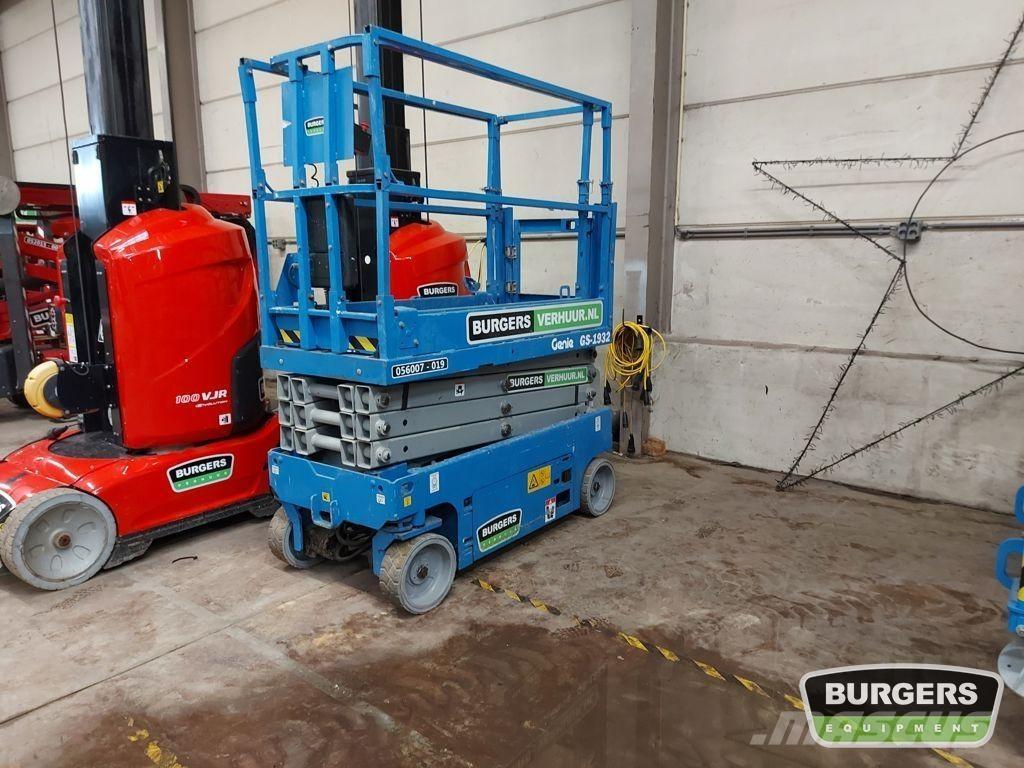 Genie GS1932 シザースリフト