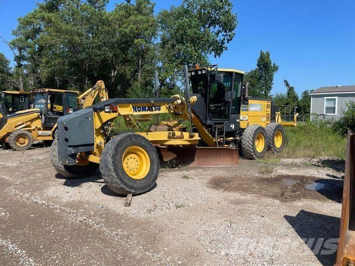 Komatsu GD 655-6 モーターグレーダー