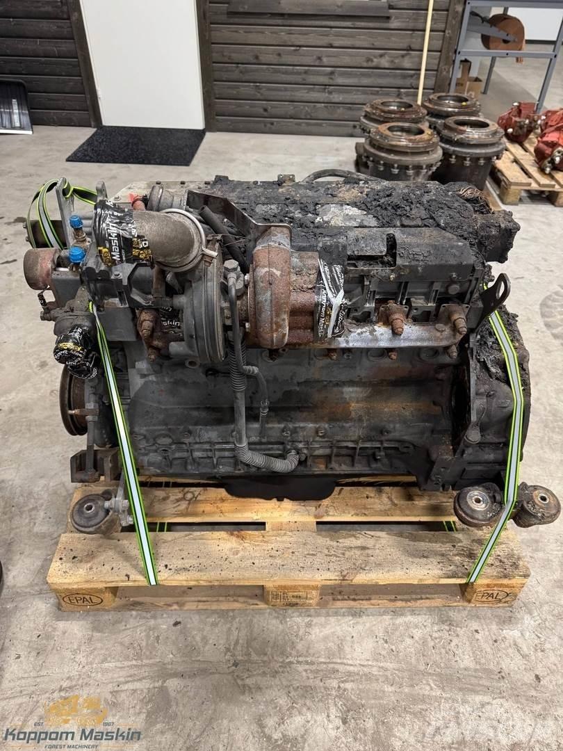 Deutz ProSilva 910 エンジン