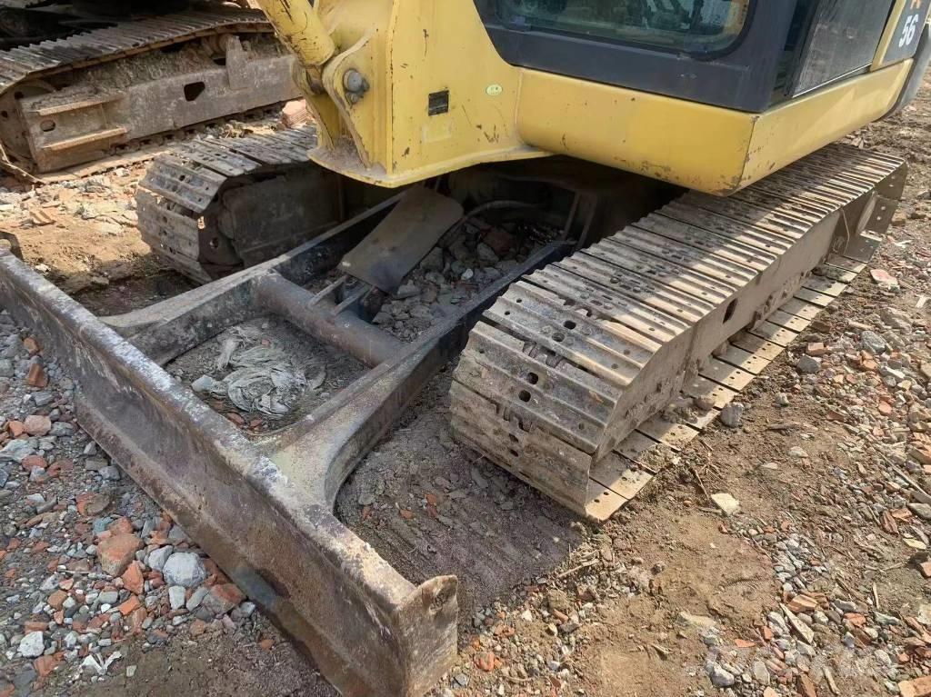 Komatsu PC 56-7 ミニ油圧ショベル 7t以下（ミニユンボ・ミニディガー）