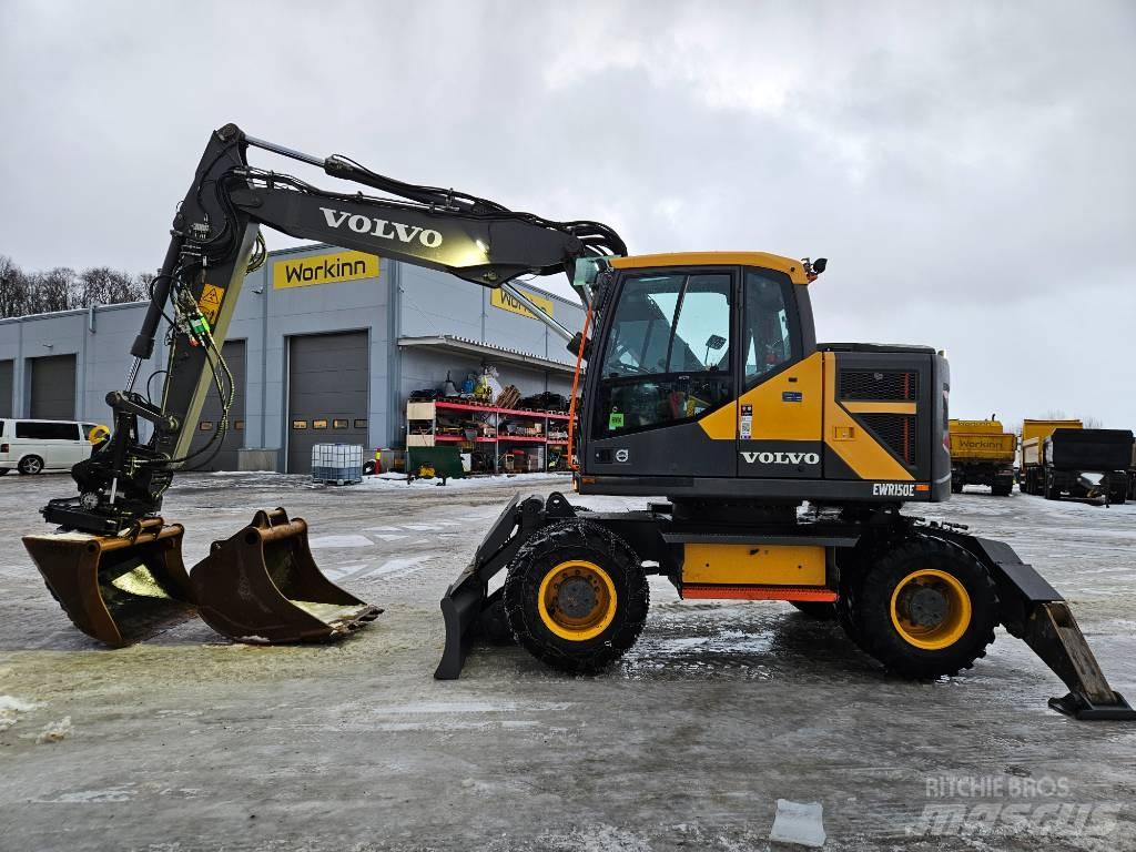 Volvo EWR 150 ホイール式油圧ショベル（パワーショベル・ユンボ・バックホー）