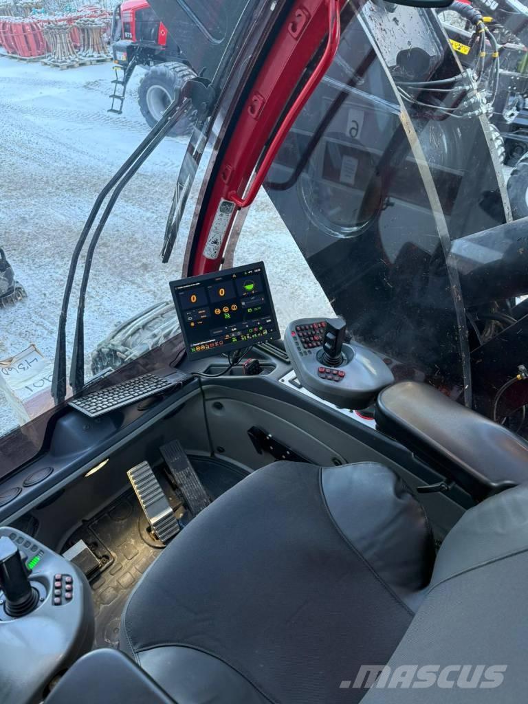 Komatsu 901 ハーベスター