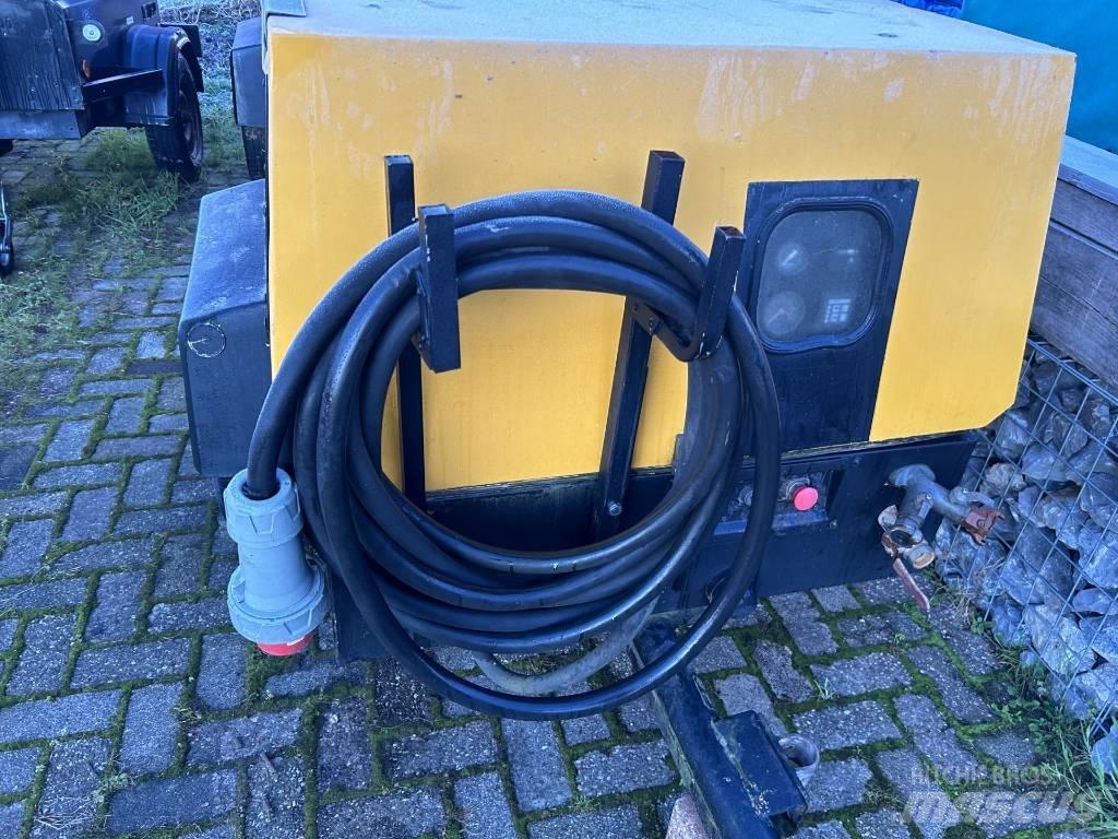 Kaeser M 46 E コンプレッサー