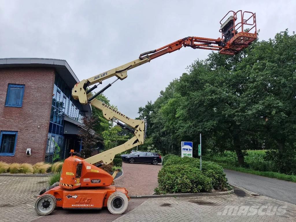JLG E400AJPN ブームリフト　屈伸型
