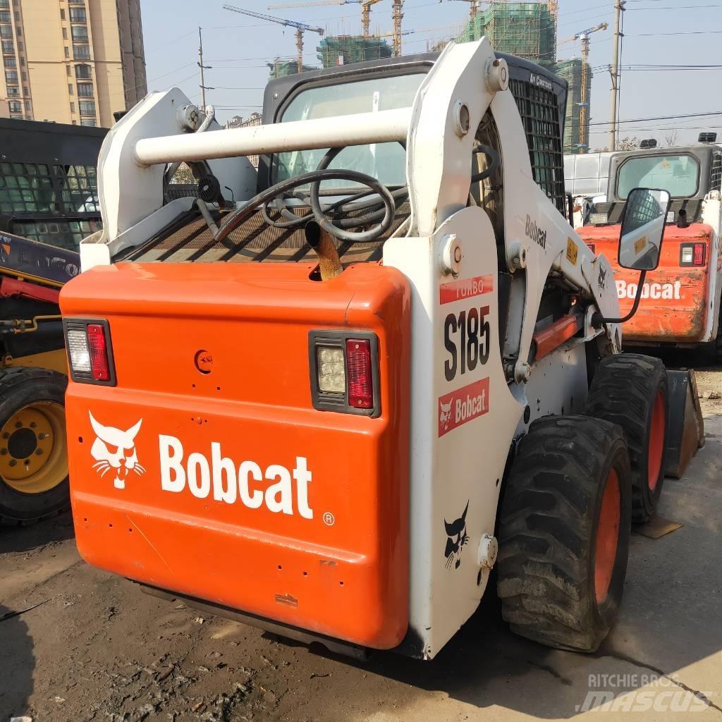 Bobcat S185 スキッドステアローダー