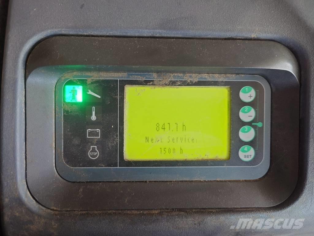 Linde L12AP/133 自走式スタッカー