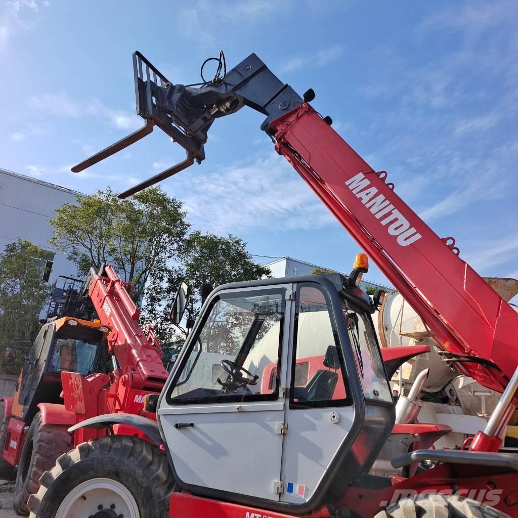 Manitou MT 1240 テレスコーピックハンドラー