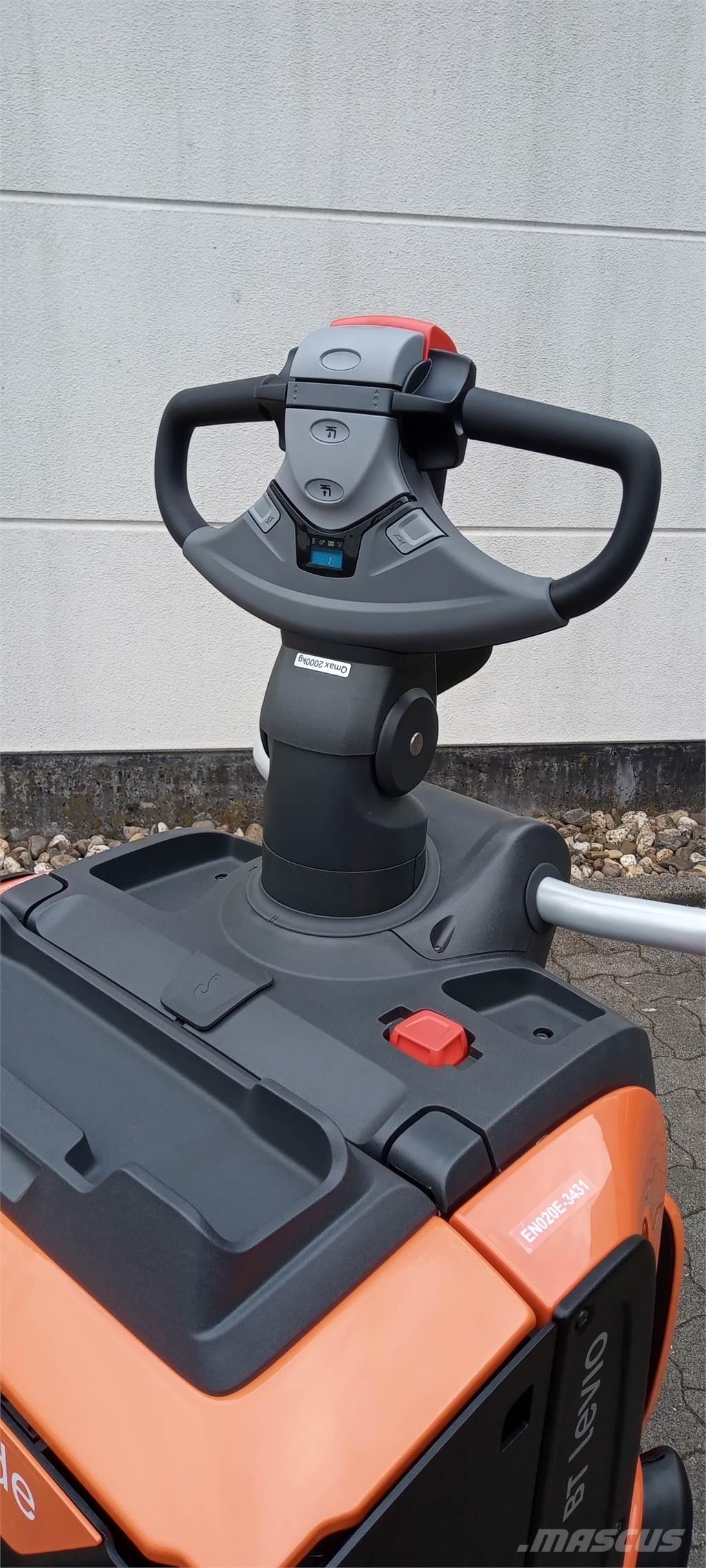 Toyota LPE200 ローリフト