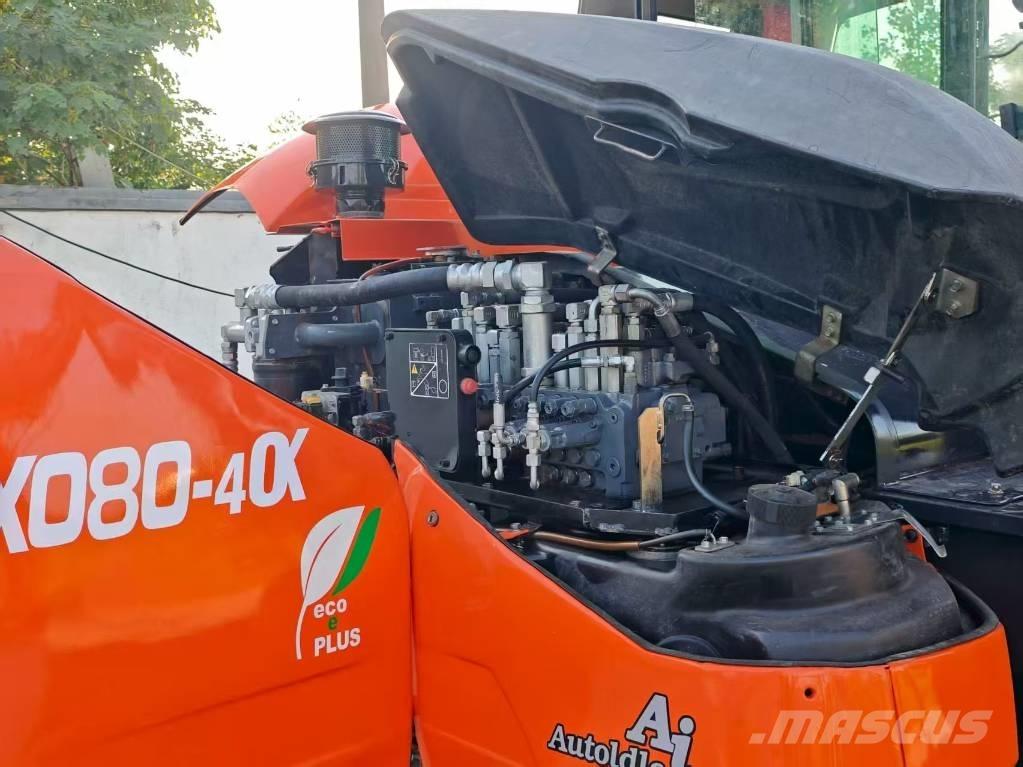 Kubota KX 080-4 ミニ油圧ショベル 7t以下（ミニユンボ・ミニディガー）