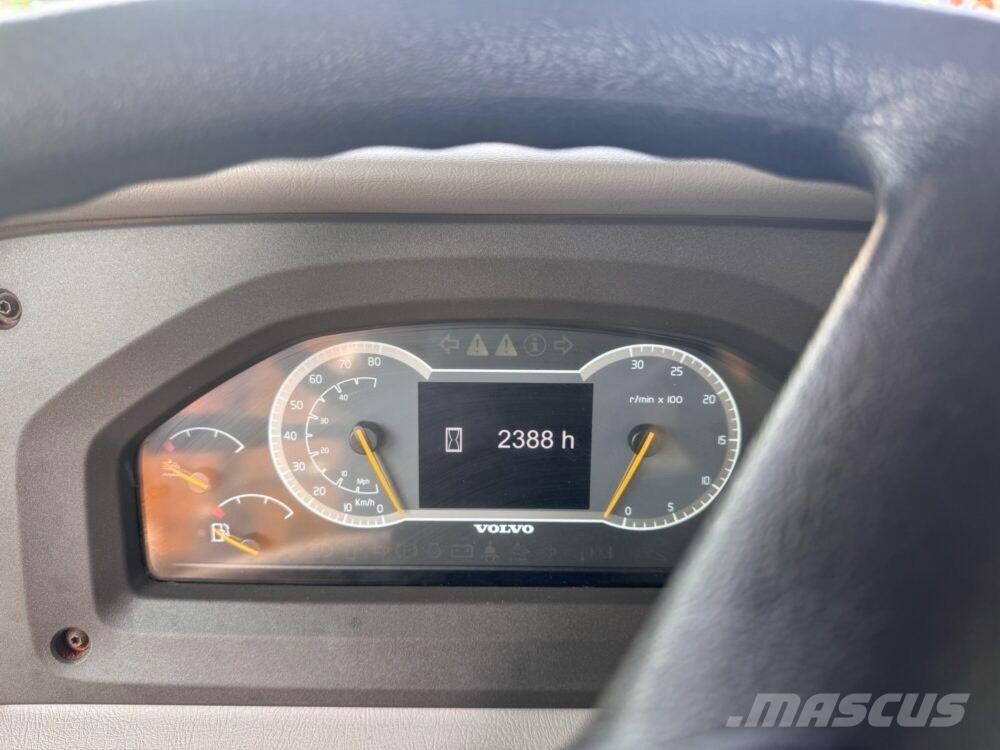 Volvo A 30 G アーティキュレート式ダンプトラック