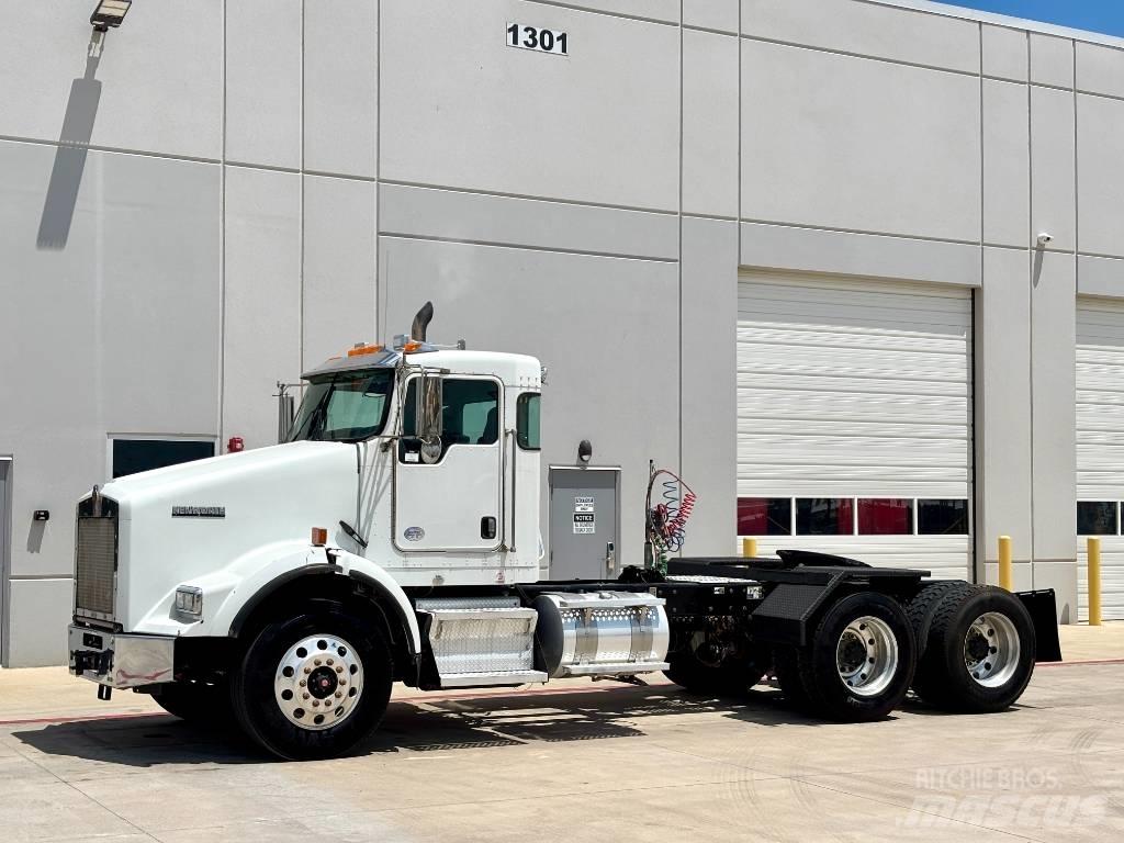 Kenworth T 800 中古トラクターヘッド | トレーラーヘッド