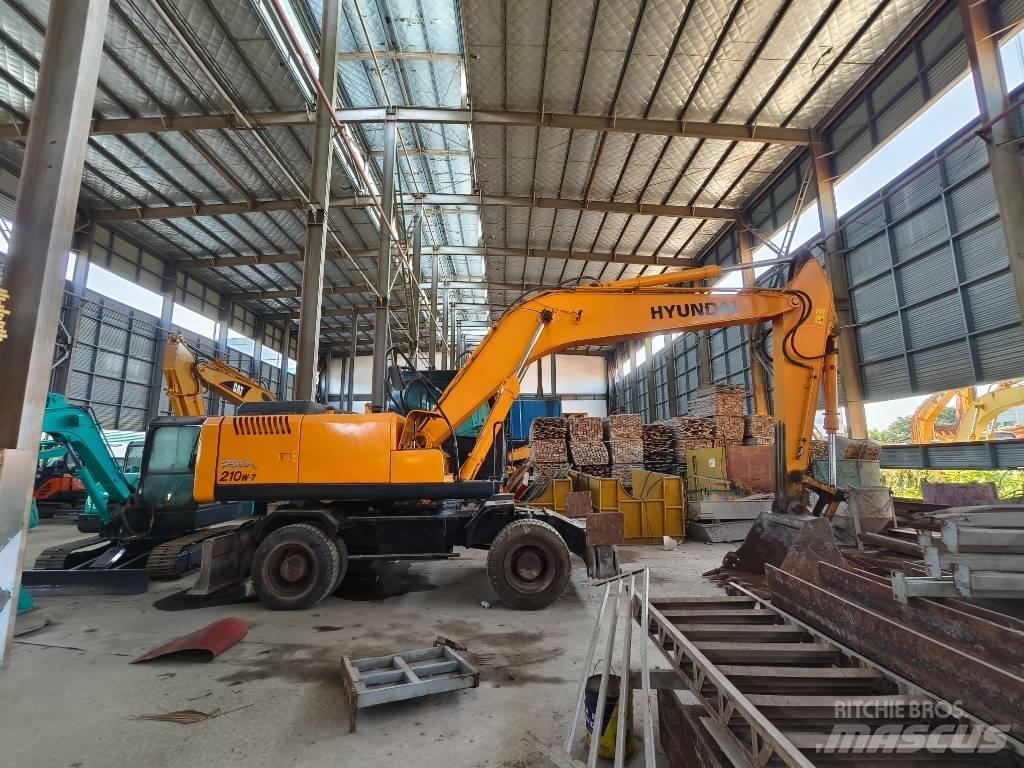 Hyundai R210w-7 ホイール式油圧ショベル（パワーショベル・ユンボ・バックホー）