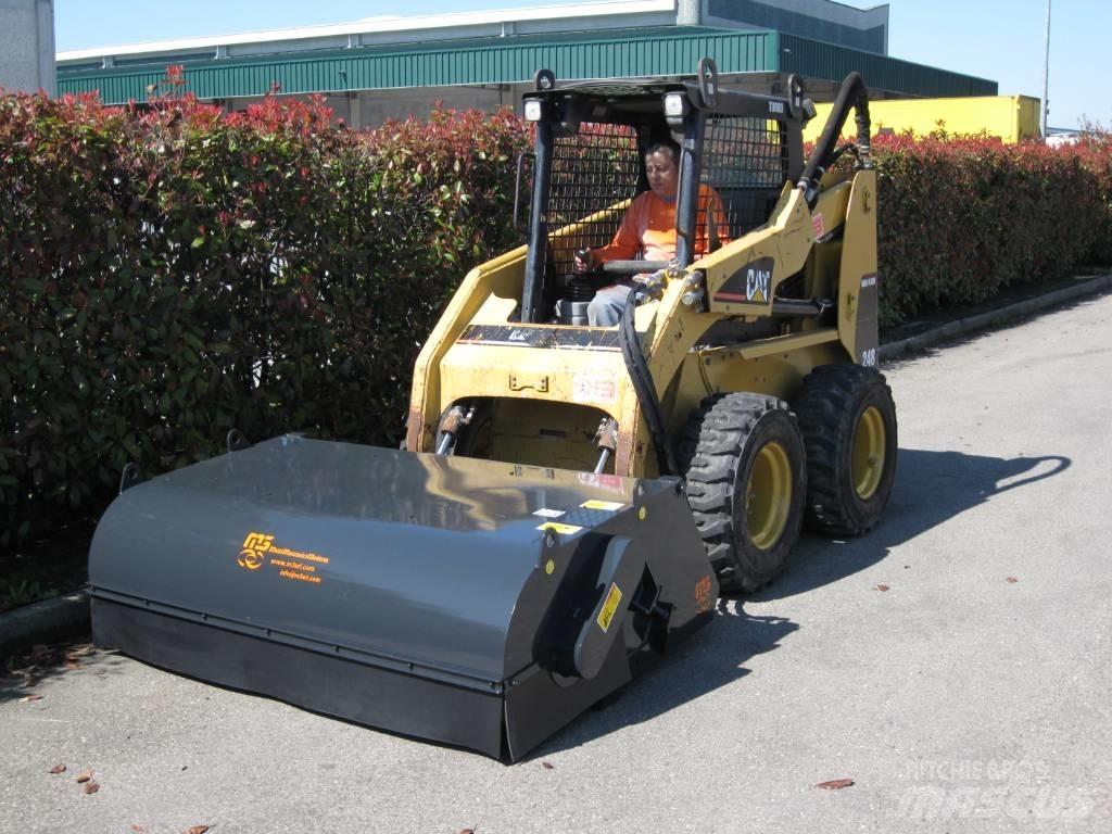 M3 Sweeper Bucket HD グランド整備機械-その他