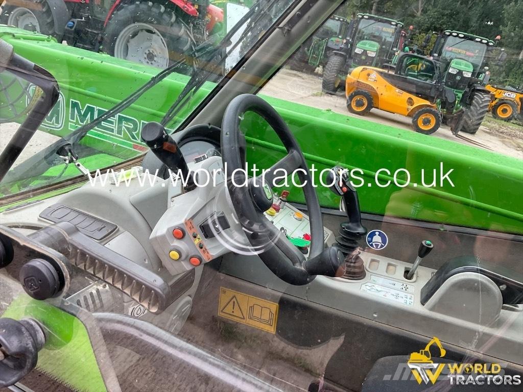 Merlo P 32.6 Plus 農業用テレハンドラー