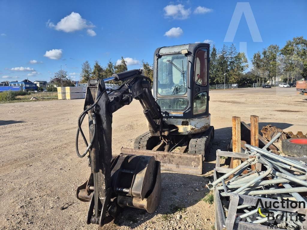 Bobcat 425 ミニ油圧ショベル 7t以下（ミニユンボ・ミニディガー）