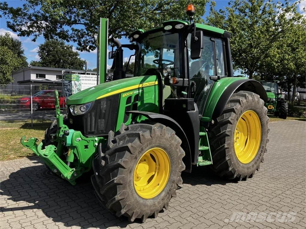 John Deere 6100M トラクター