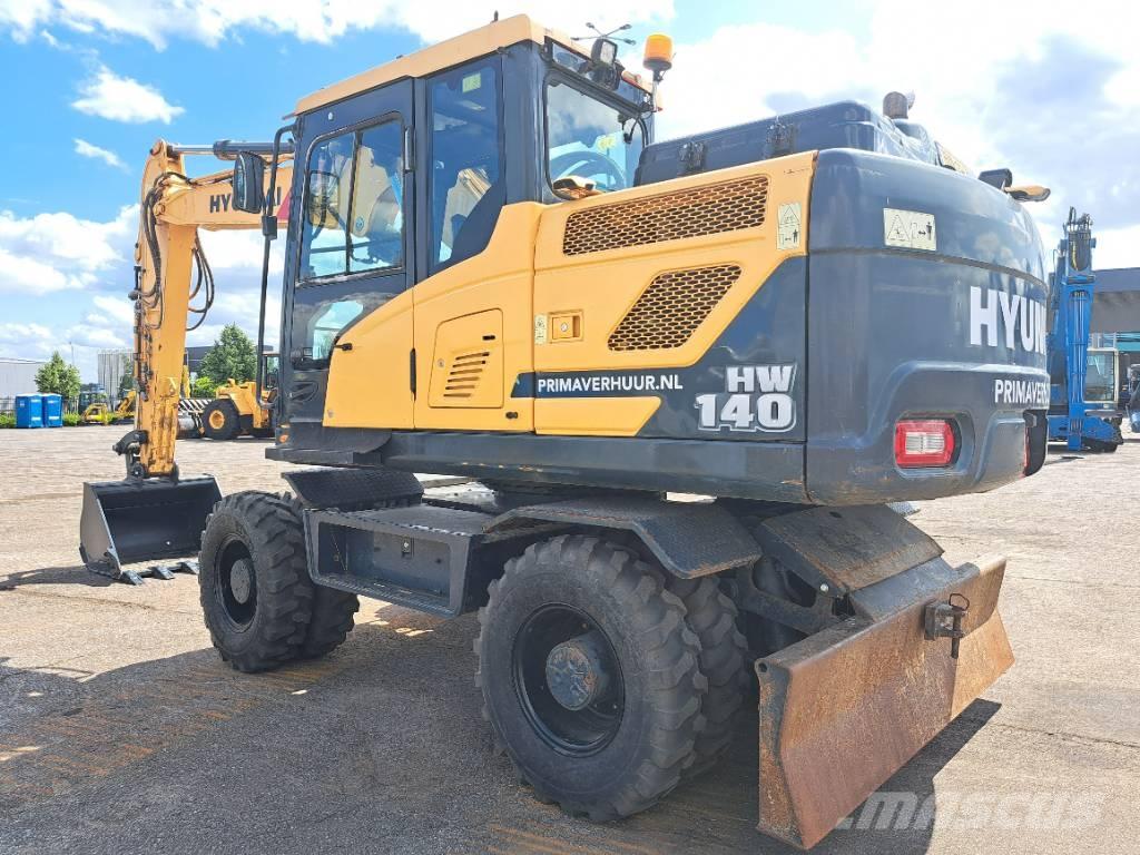 Hyundai HW140 ホイール式油圧ショベル（パワーショベル・ユンボ・バックホー）