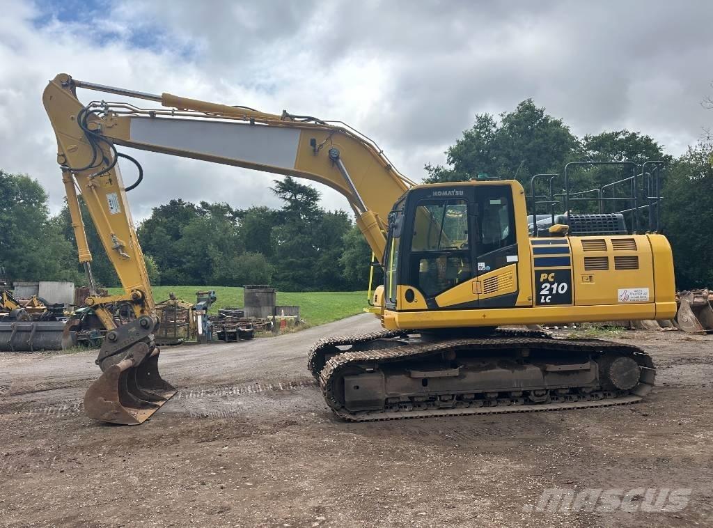 Komatsu PC 210 LC-11 大型油圧ショベル12t以上（パワーショベル・ユンボ）
