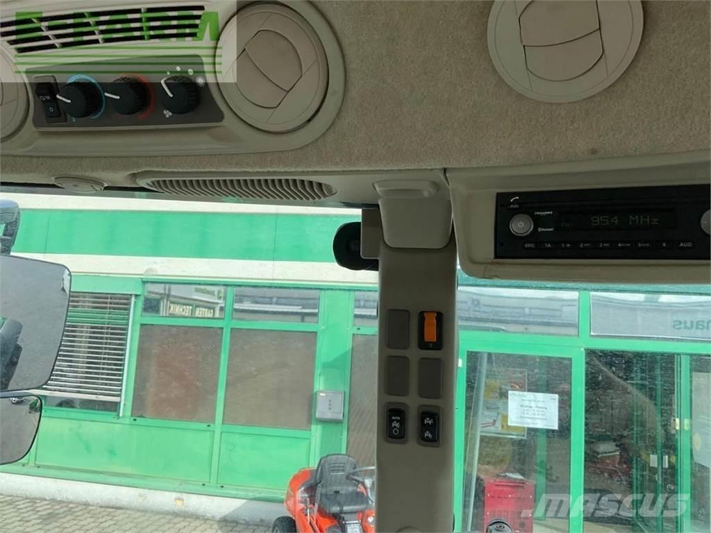 John Deere 5100R トラクター