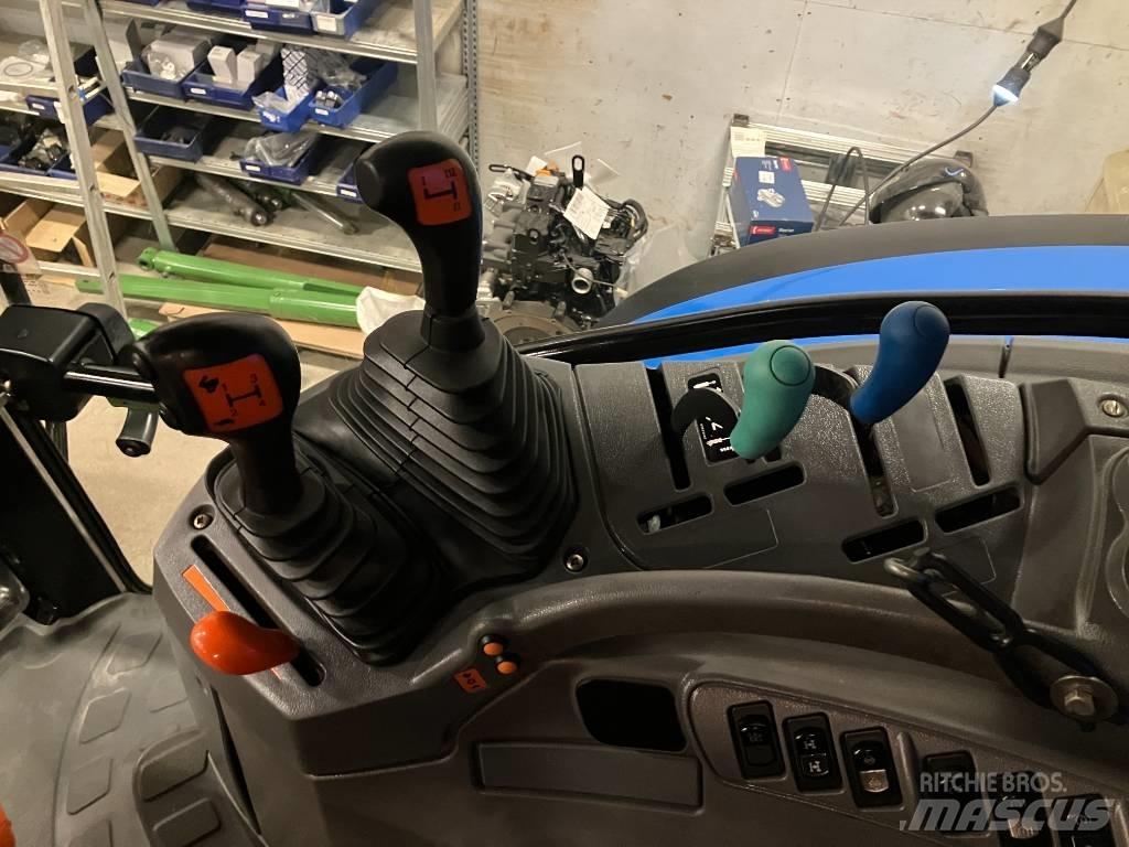 New Holland TS 125 A トラクター