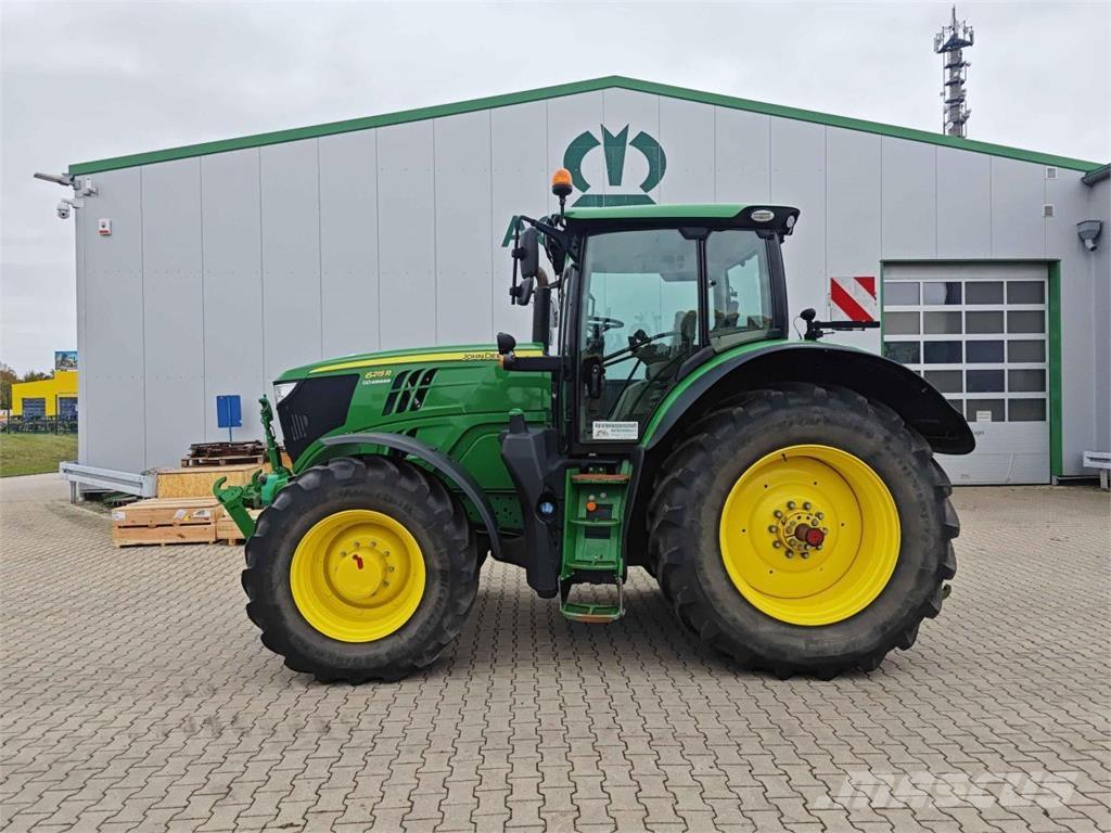 John Deere 6215R トラクター