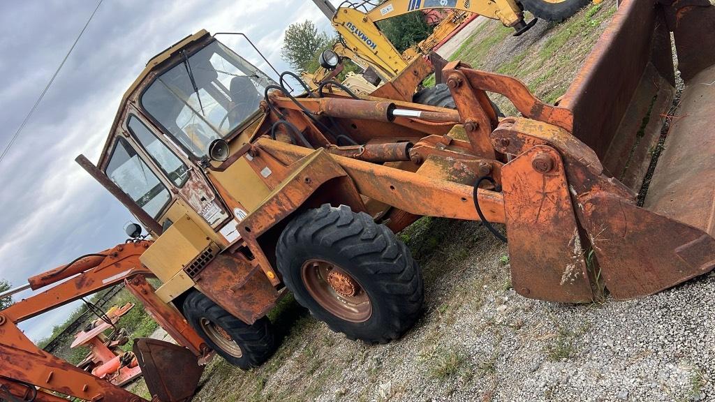 Schaeff SKB 800 ラジエター