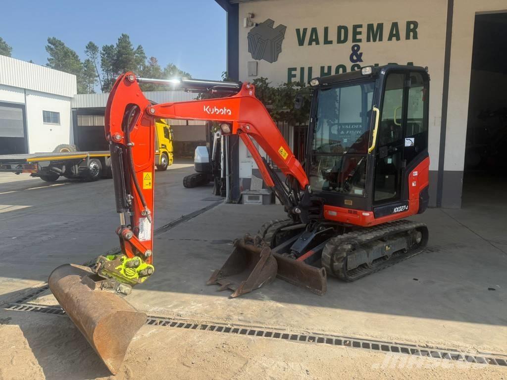 Kubota KX 027-4 ミニ油圧ショベル 7t以下（ミニユンボ・ミニディガー）