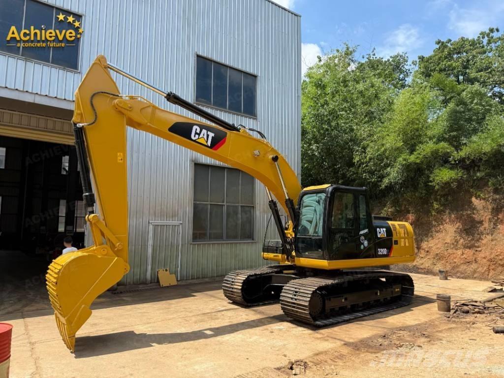 CAT 320D 大型油圧ショベル12t以上（パワーショベル・ユンボ）