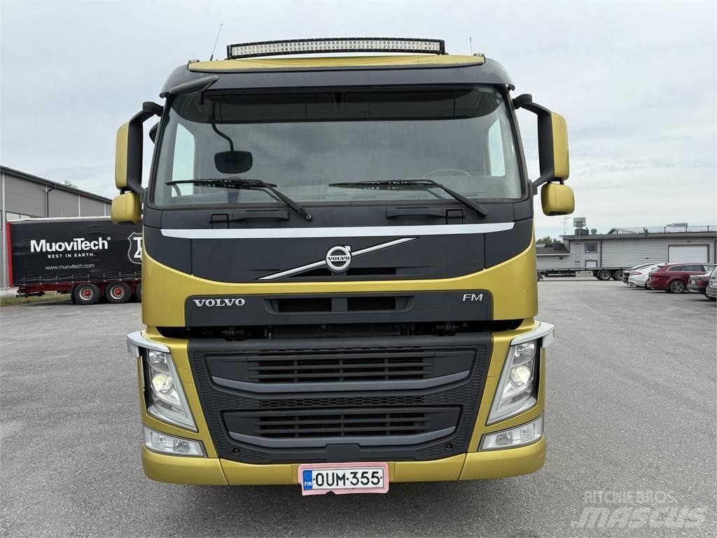 Volvo FM 500 8X4 農場／穀物運搬用トラック