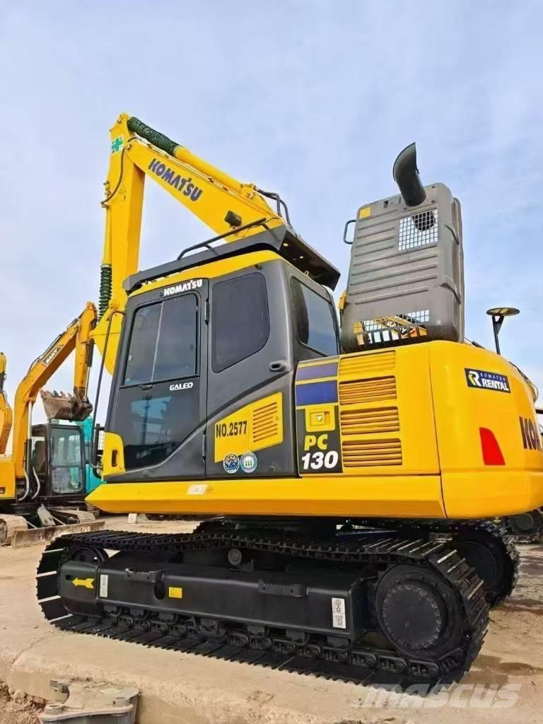Komatsu 130-7 大型油圧ショベル12t以上（パワーショベル・ユンボ）