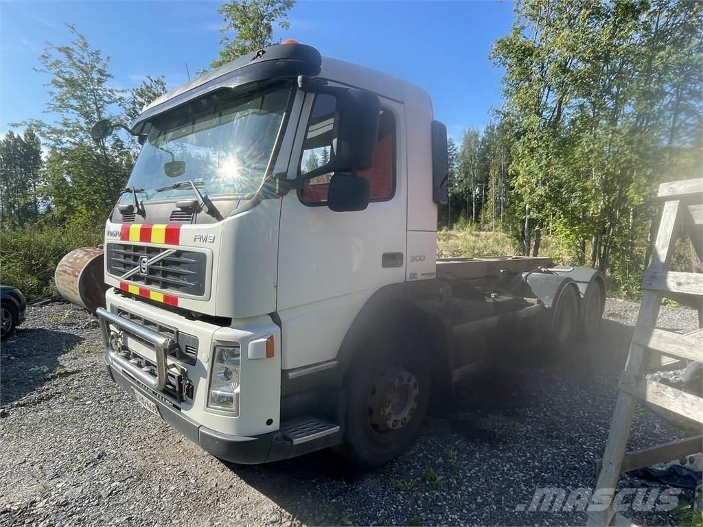 Volvo FM9 ケーブルリフト着脱式トラック