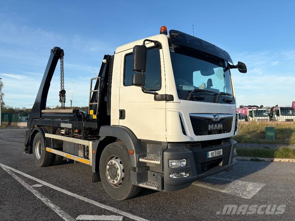 MAN TGM 18.250 スキップローダートラック