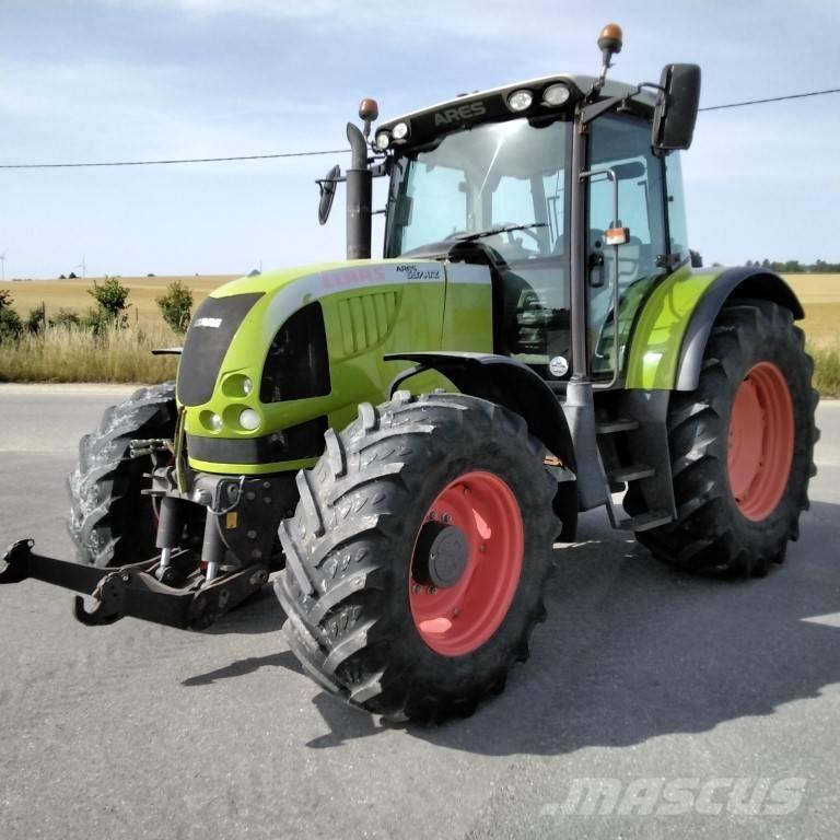 CLAAS Ares 697 ATZ トラクター
