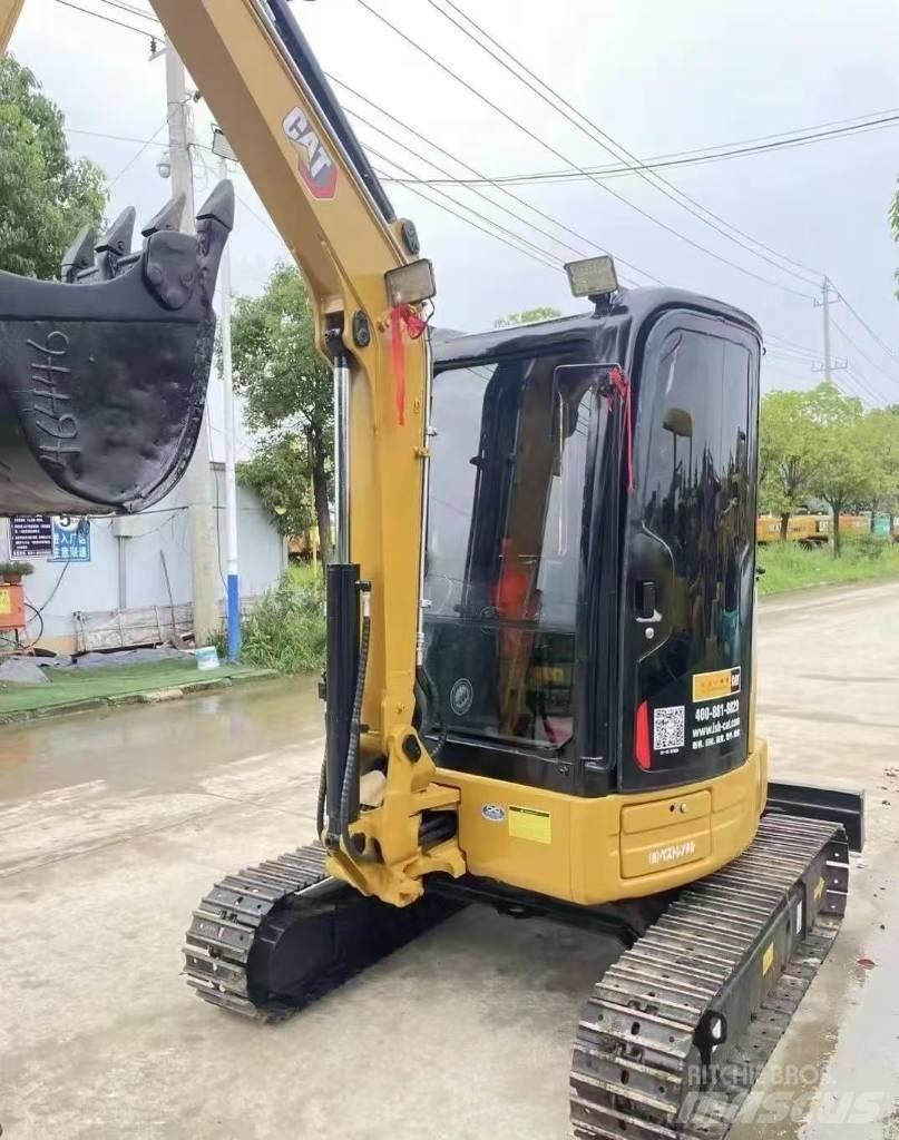 CAT 303.5 大型油圧ショベル12t以上（パワーショベル・ユンボ）