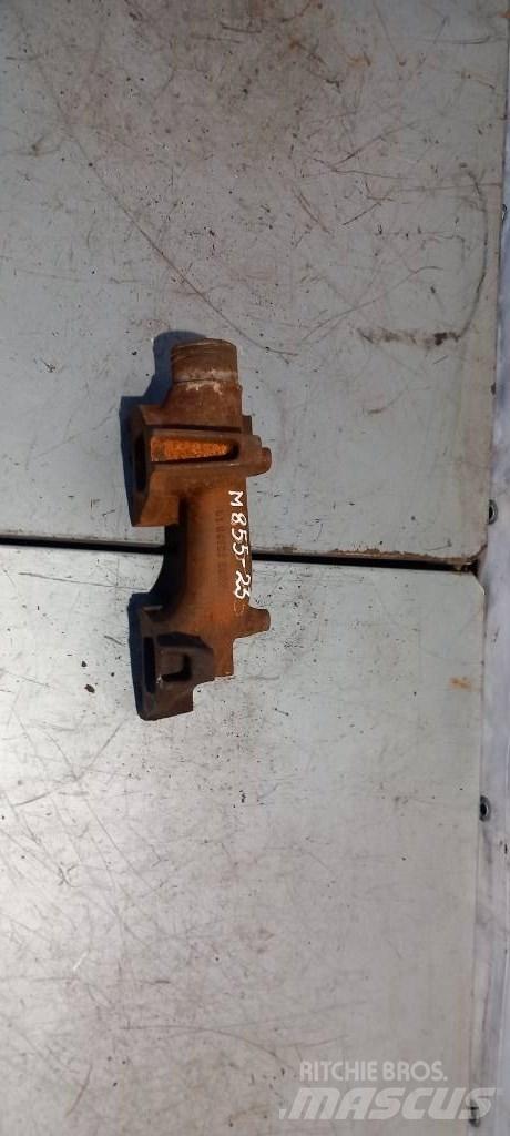 MAN TGA    51081013950 エンジン