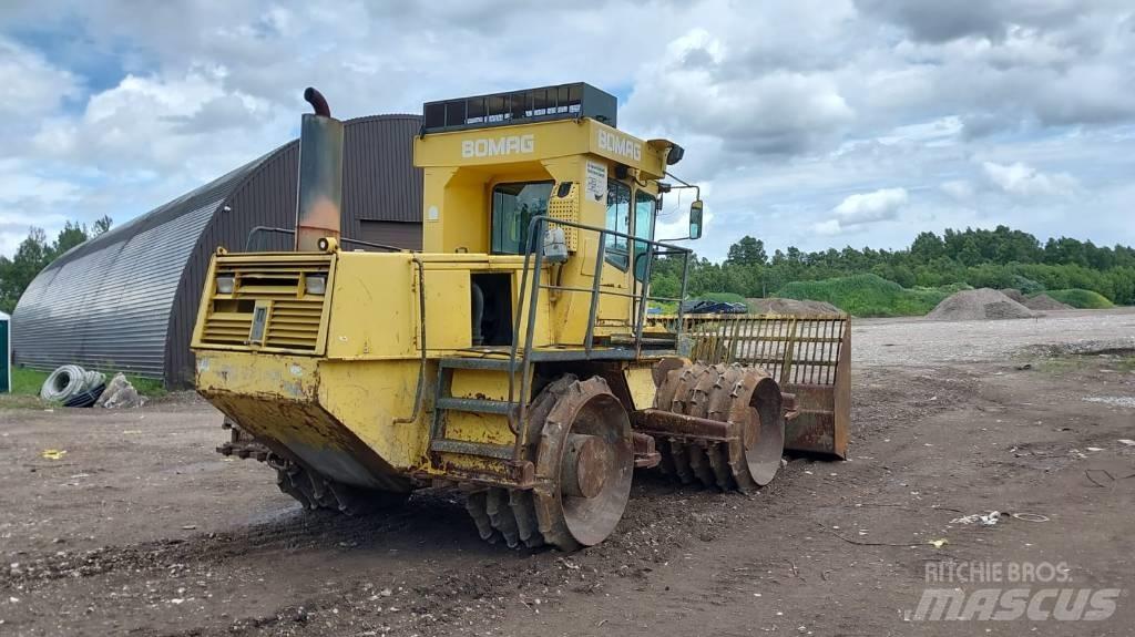 Bomag BC 571 RB 廃棄物コンパクター