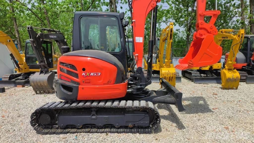 Kubota KX 163 ミニ油圧ショベル 7t以下（ミニユンボ・ミニディガー）