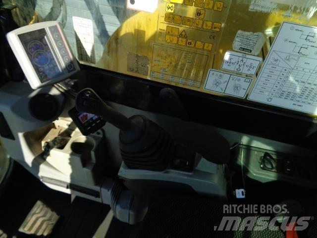CAT 308 E 2 CR 中型油圧ショベル 7ｔ-12ｔ（ユンボ・パワーショベル・バックホー）